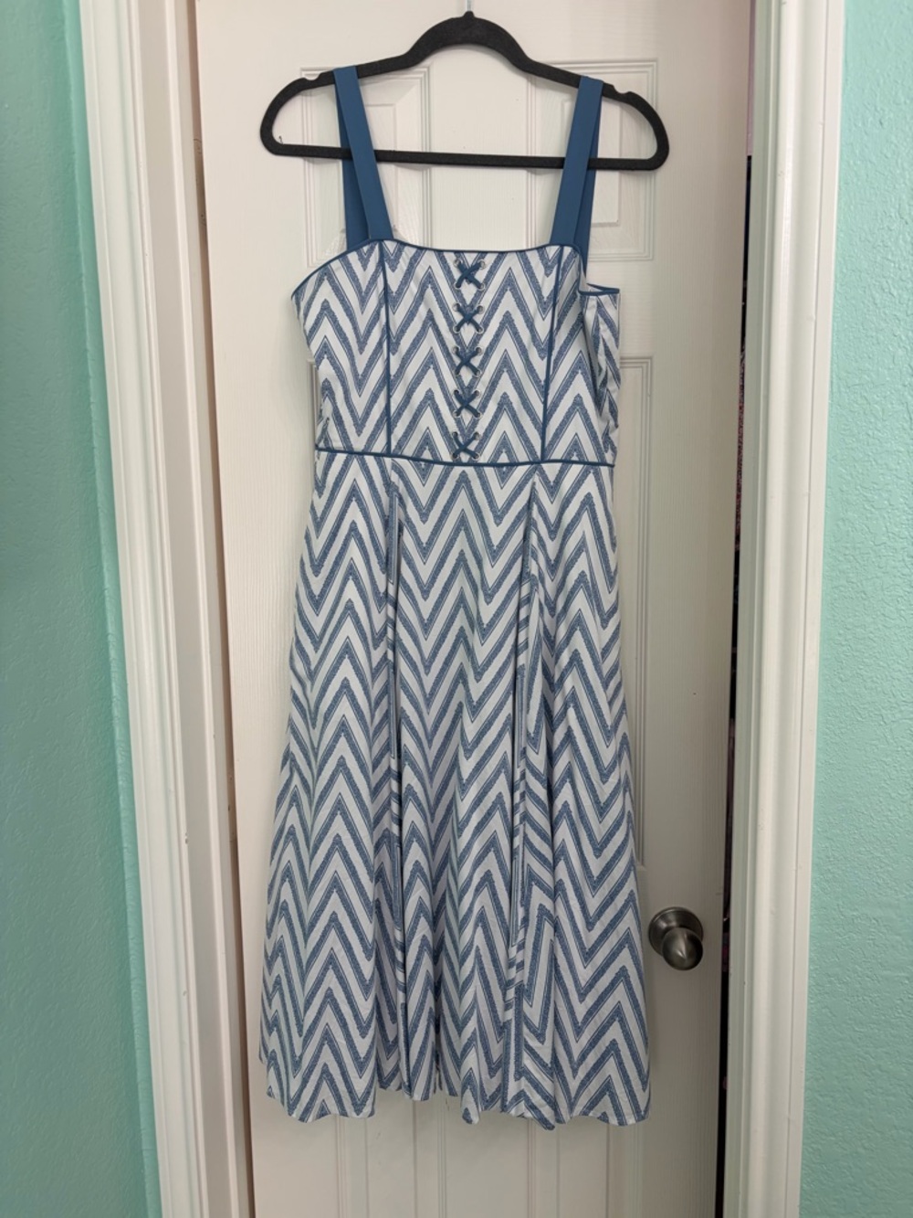 White House Black Market Blue and White Chevron Midi Dress